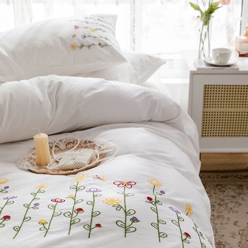 Ensemble de housse de broderie - Aesthetic Floral Duvet Cover avis et prix