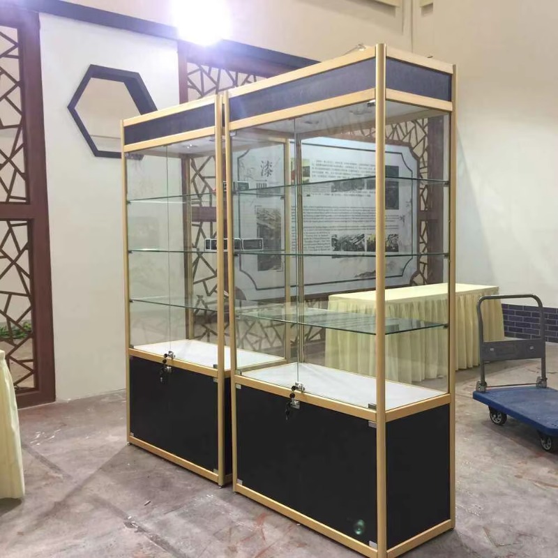 Vitrine de magasin de luxe en  - Lighting avis et prix