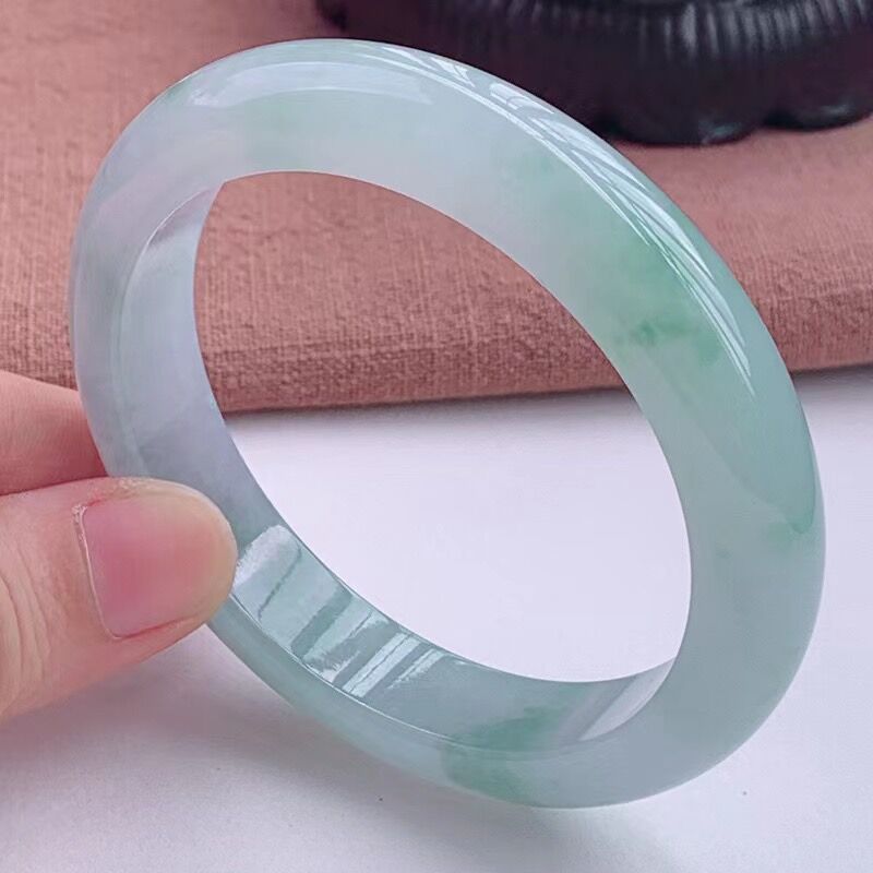 Bracelet en jadéite de couleur - Lighting avis et prix