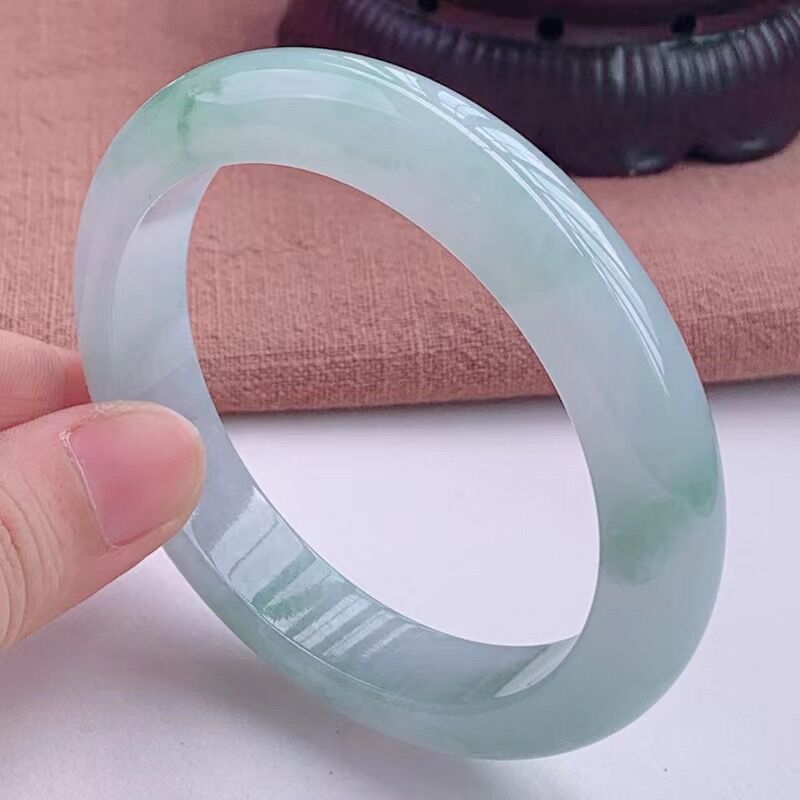Bracelet en jadéite de couleur - Lighting avis et prix