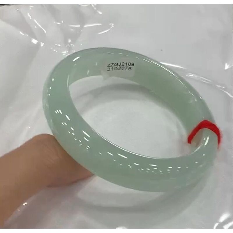 Bracelet en jade de couleur un - Lighting avis et prix
